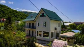 Sezon Guest House